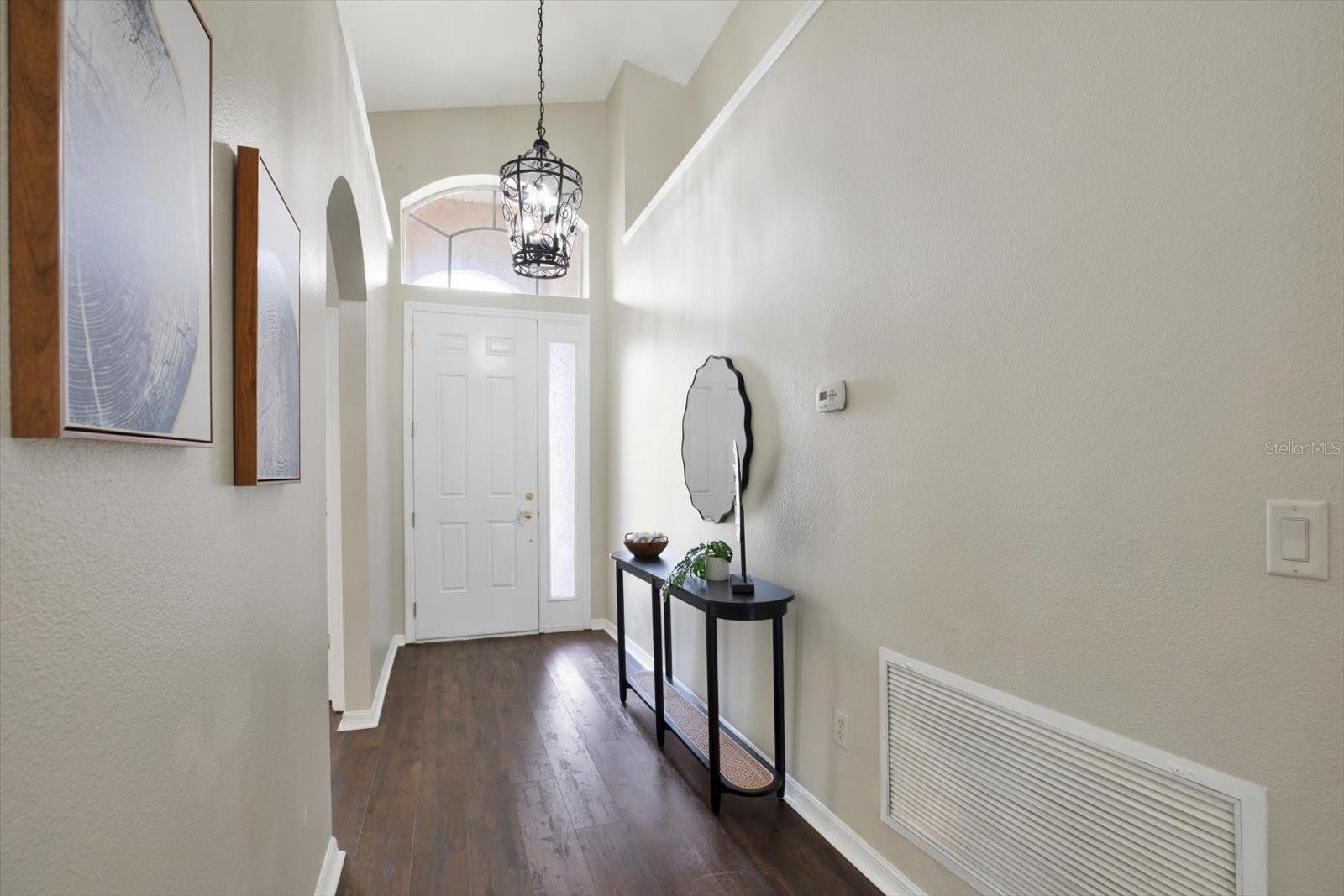 Image 6 of 67 For 18019 Java Isle Drive