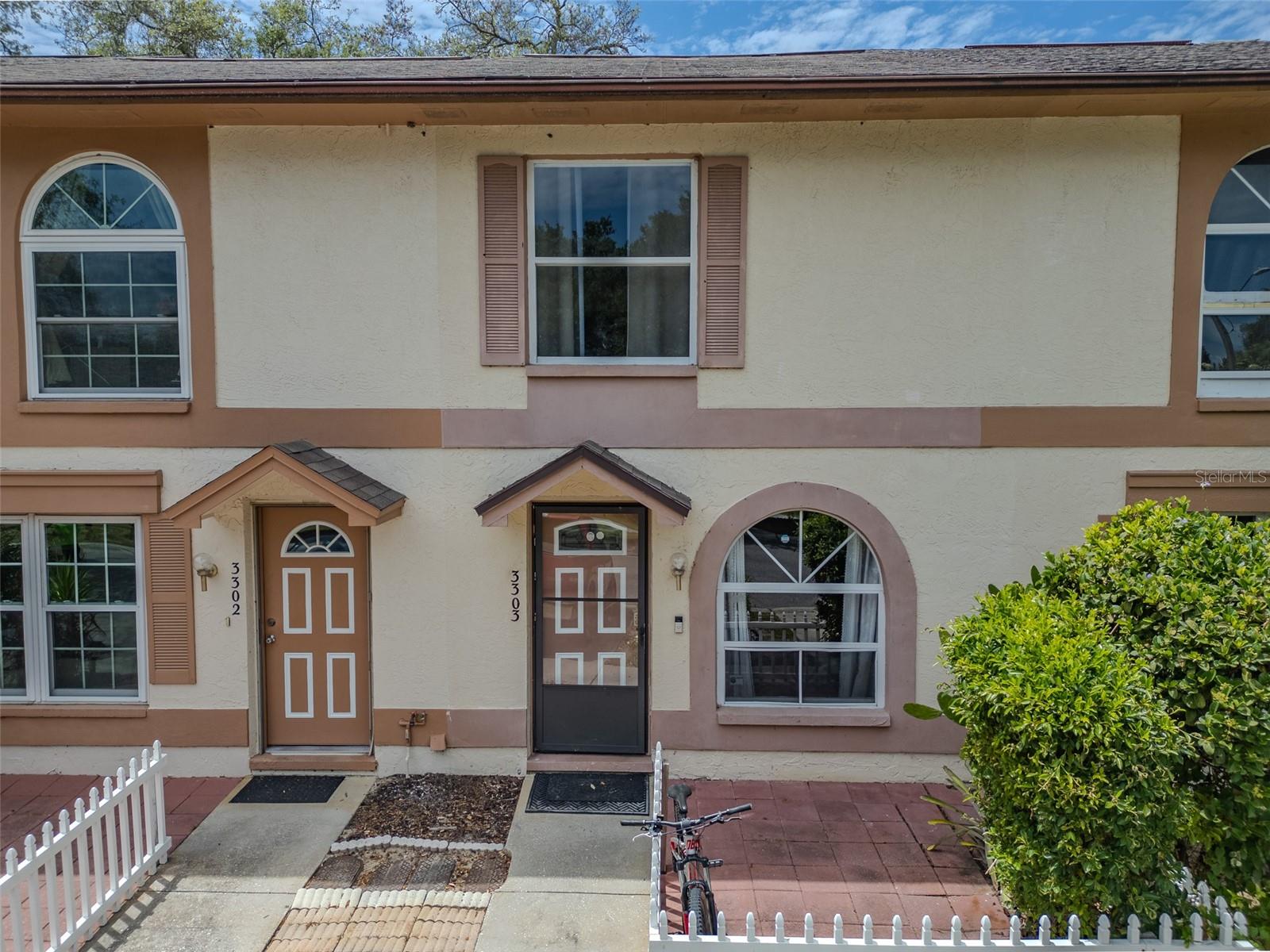 Details for 3303 Brigadoon Drive, CLEARWATER, FL 33759