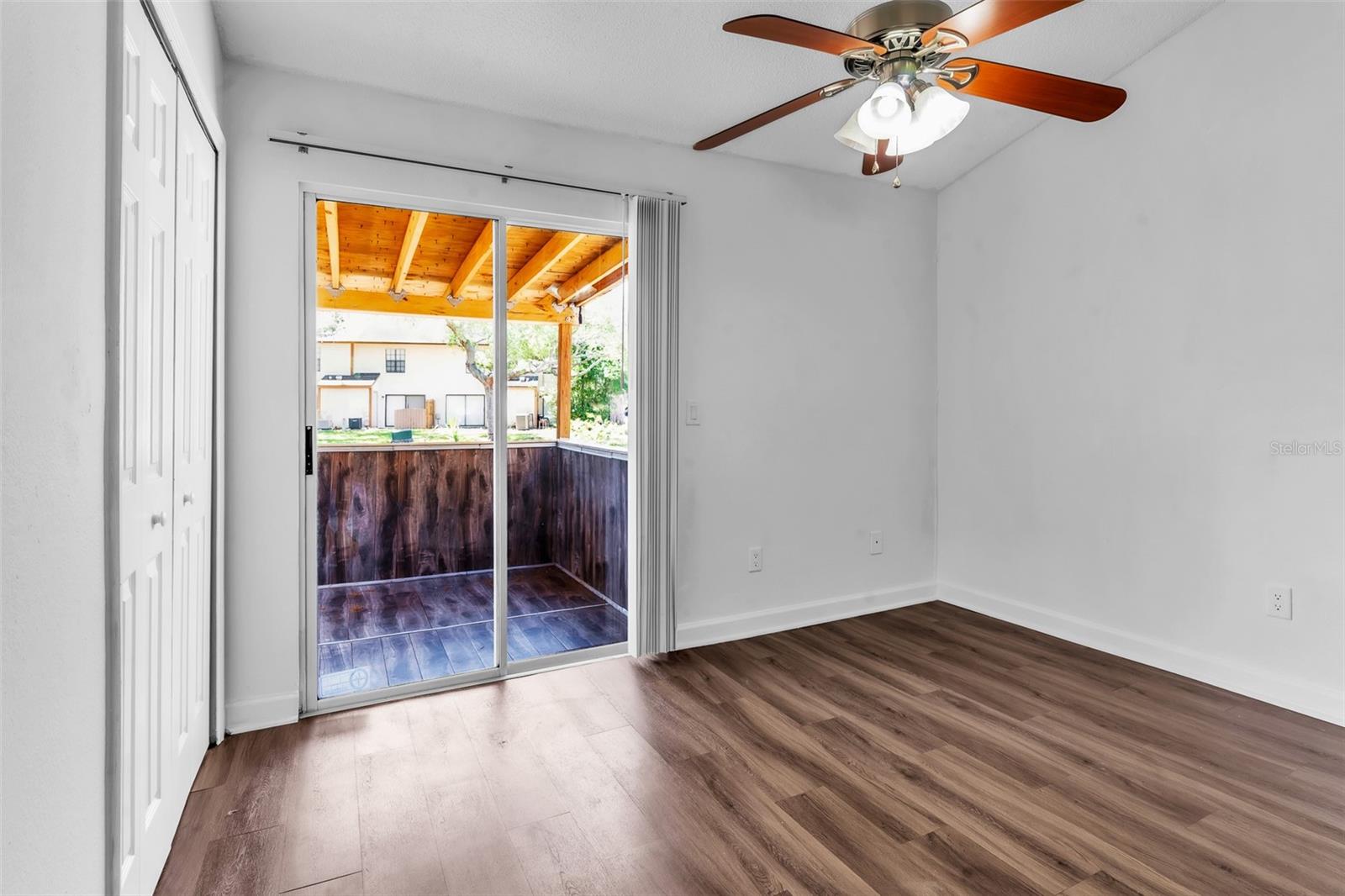 Listing photo id 24 for 3303 Brigadoon Drive