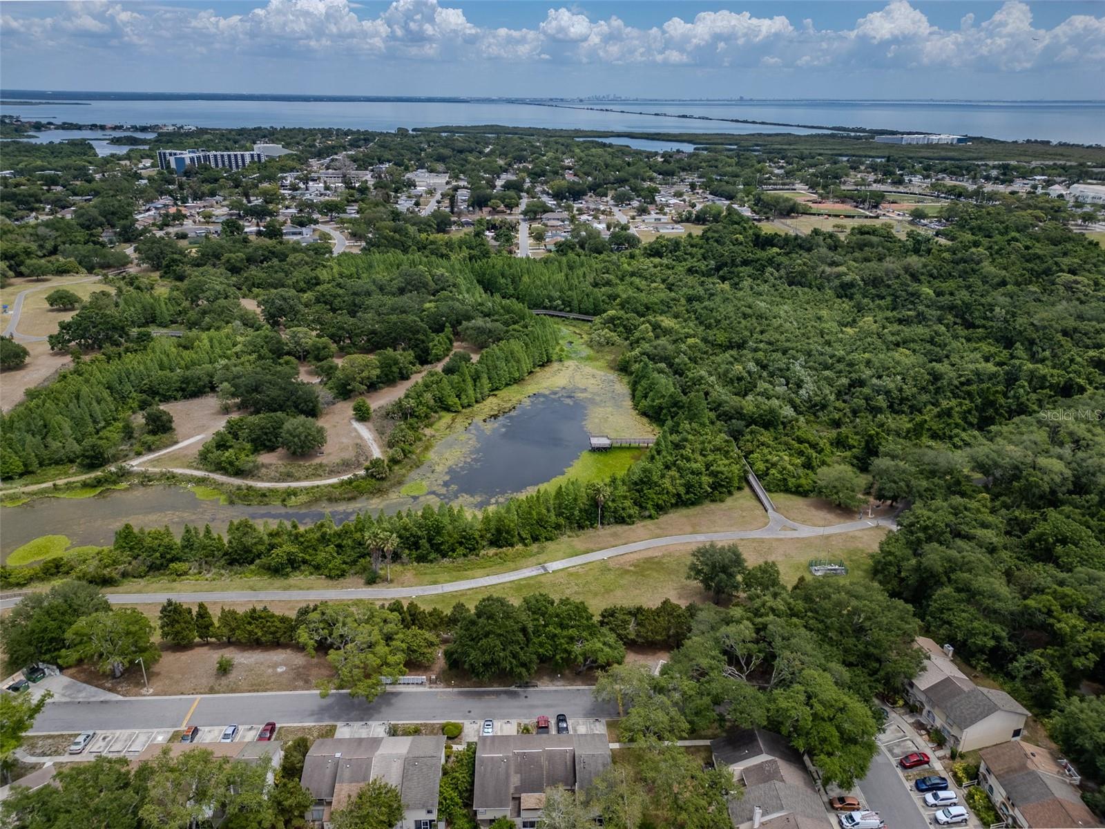 Listing photo id 36 for 3303 Brigadoon Drive