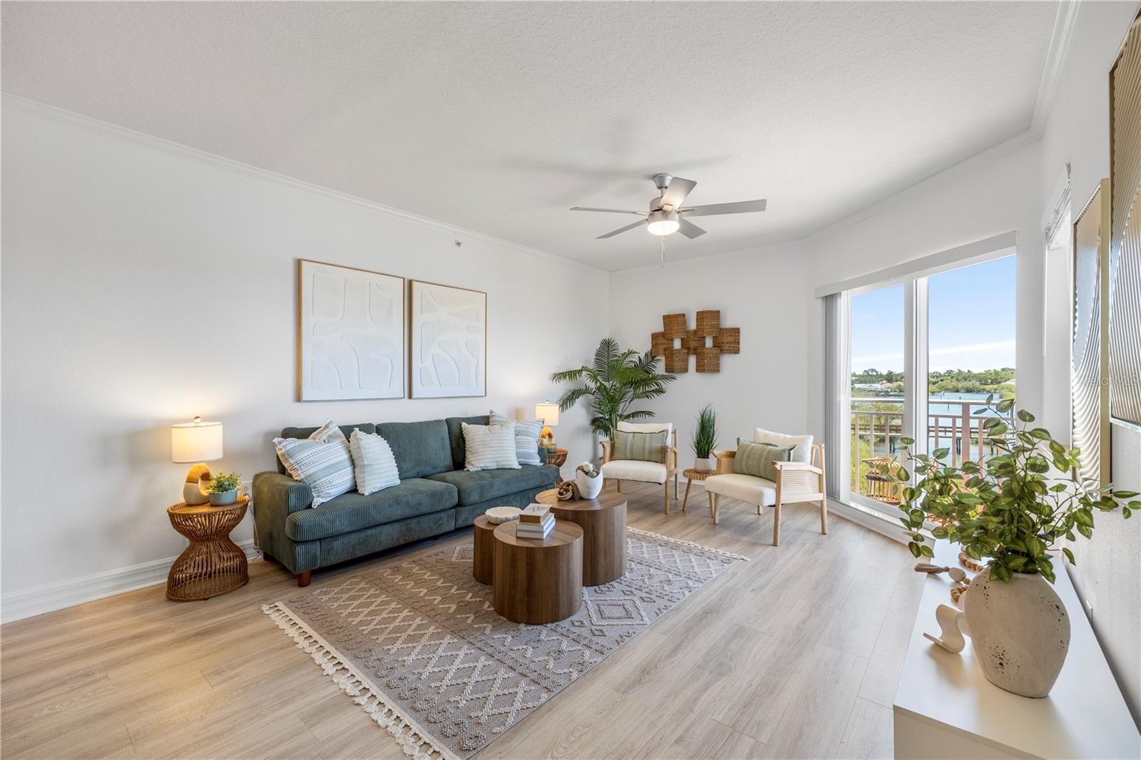 Image 18 of 70 For 4516 Seagull Drive 302