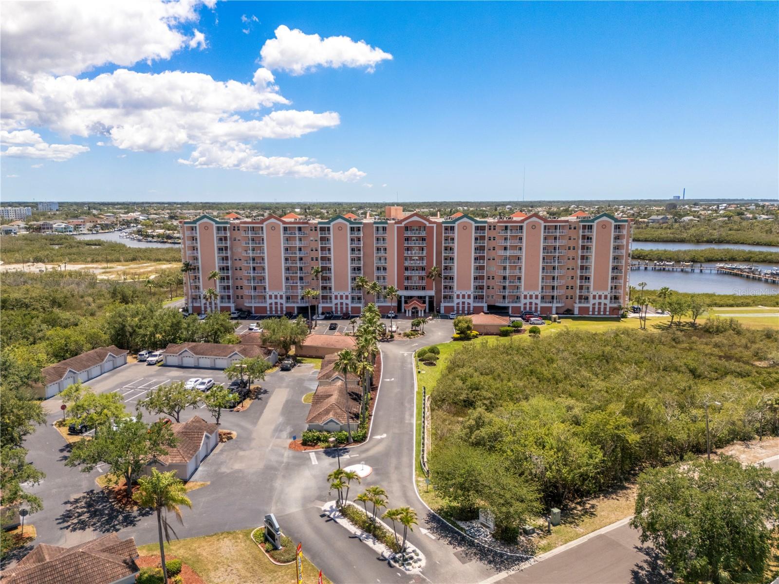 Image 63 of 70 For 4516 Seagull Drive 302
