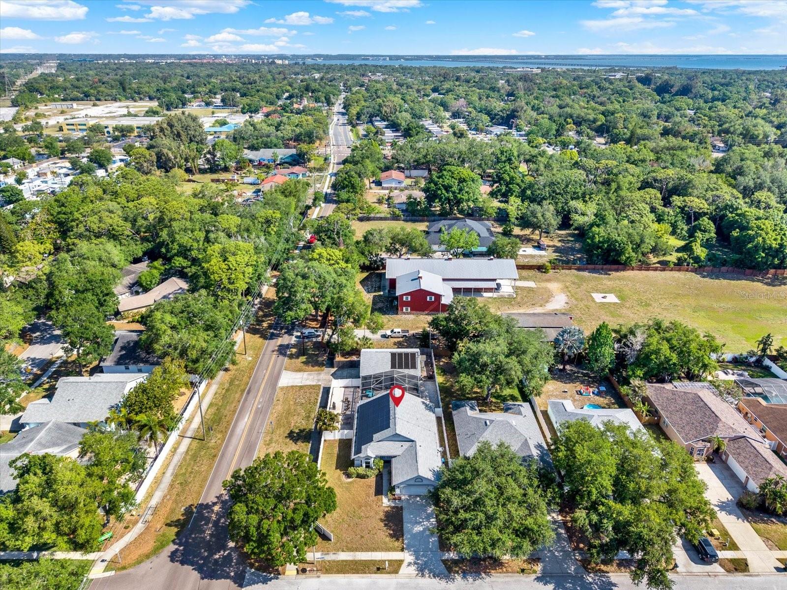 Listing photo id 30 for 5797 147th Avenue N