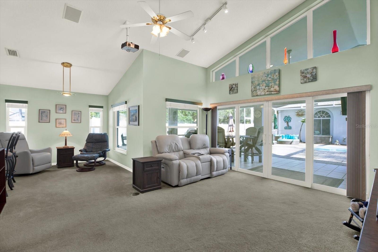 Listing photo id 4 for 5797 147th Avenue N