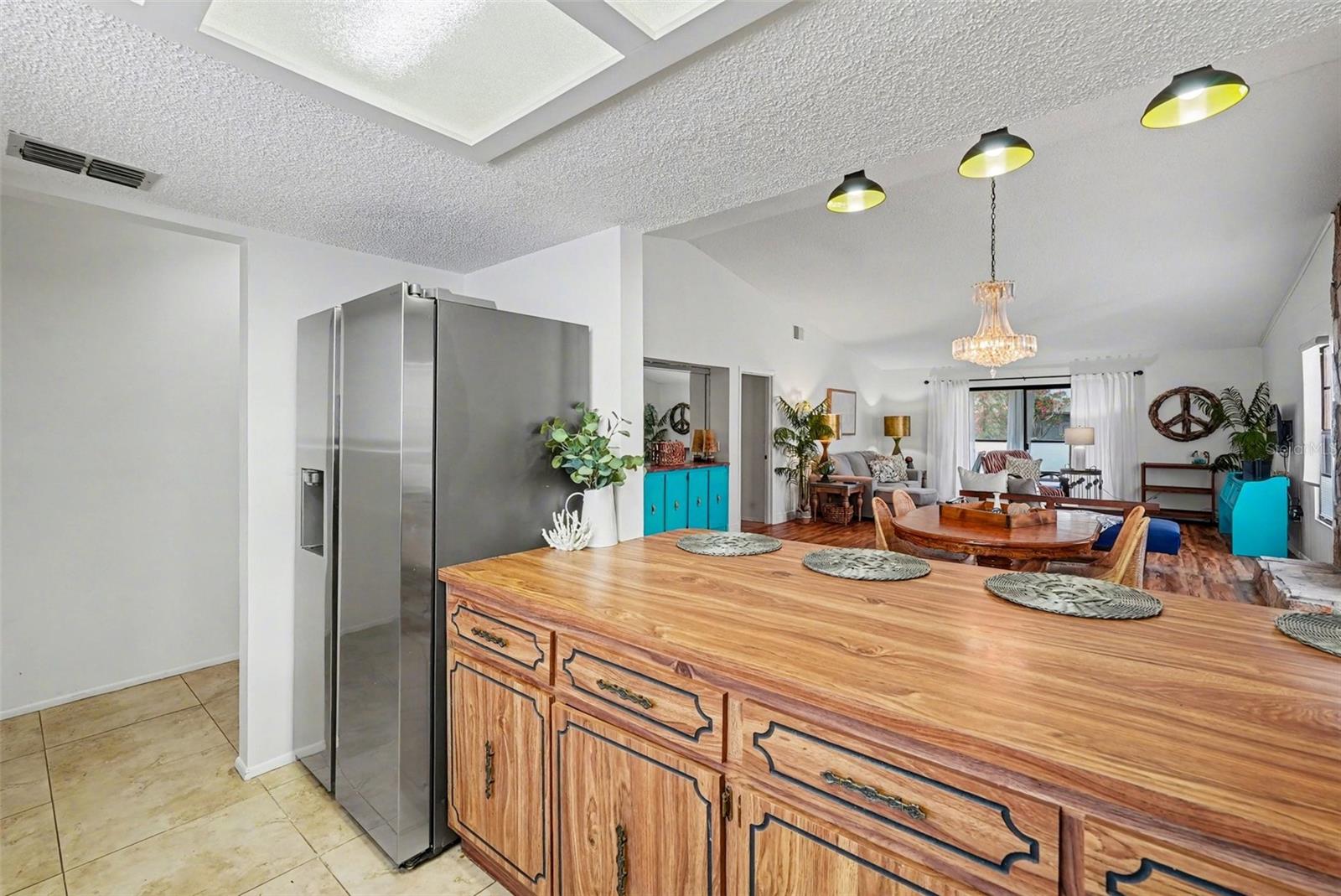 Image 14 of 27 For 9990 Eagles Point Circle 4
