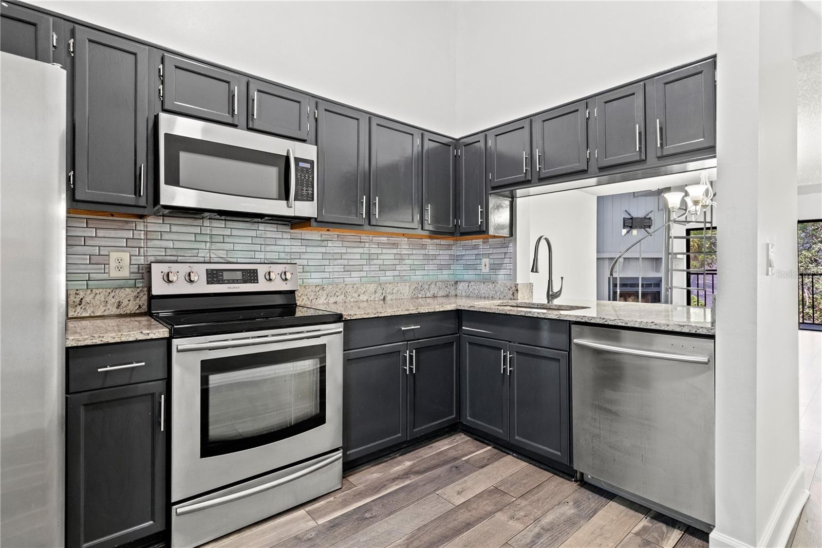 Image 14 of 41 For 7863 Niagara Avenue 1921