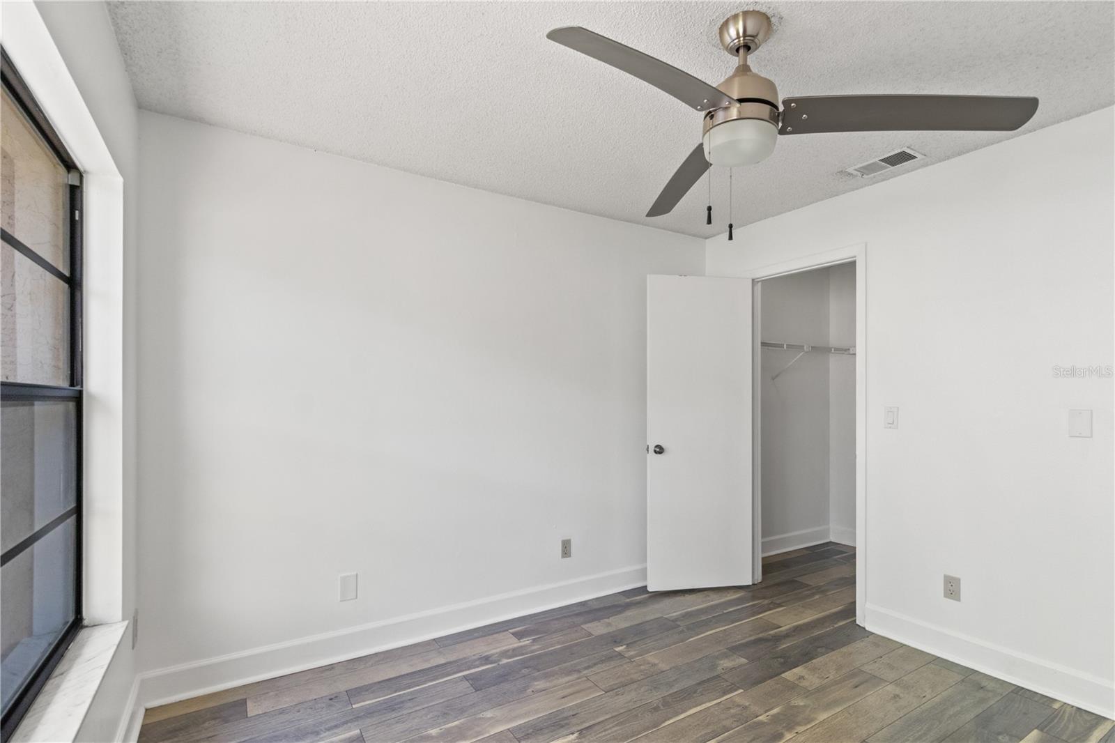Image 23 of 41 For 7863 Niagara Avenue 1921