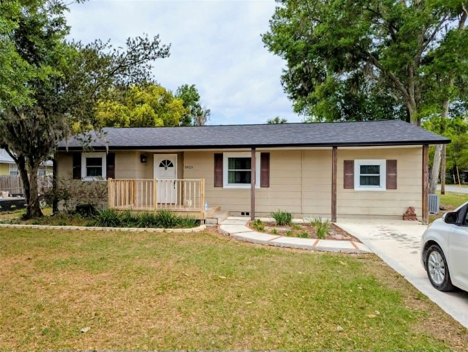 Details for 5923 14th Street, ZEPHYRHILLS, FL 33542