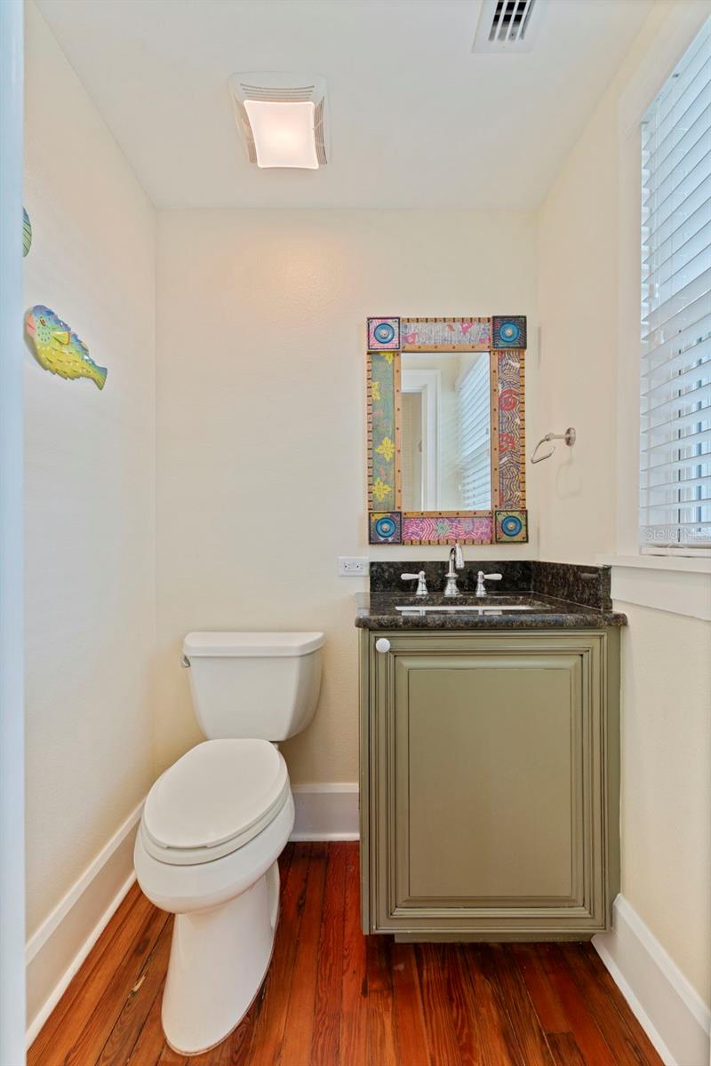 Image 23 of 68 For 1260 10th Street N