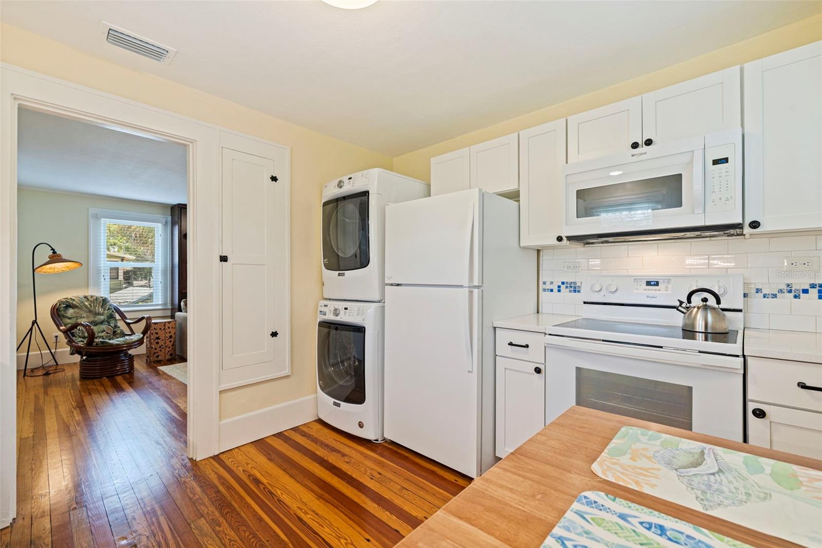 Image 48 of 68 For 1260 10th Street N