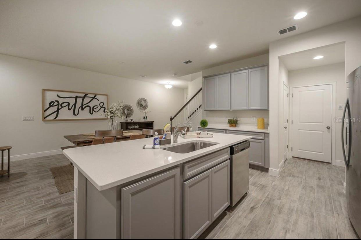 Image 3 of 26 For 10128 Newel Valley Loop