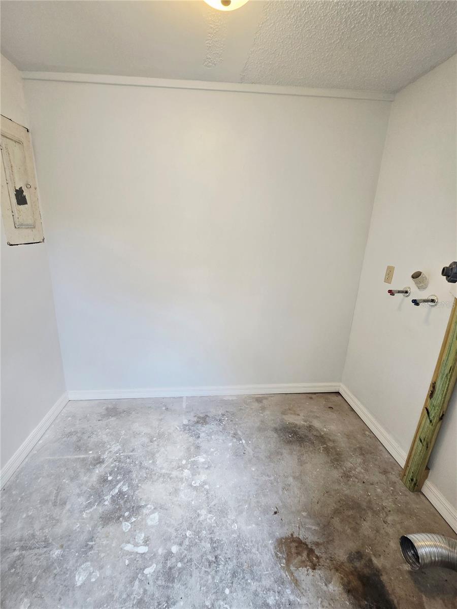 Image 17 of 19 For 7615 Fern Place 7