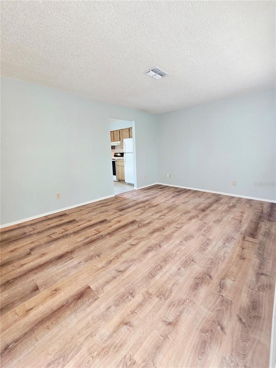 Image 3 of 19 For 7615 Fern Place 7