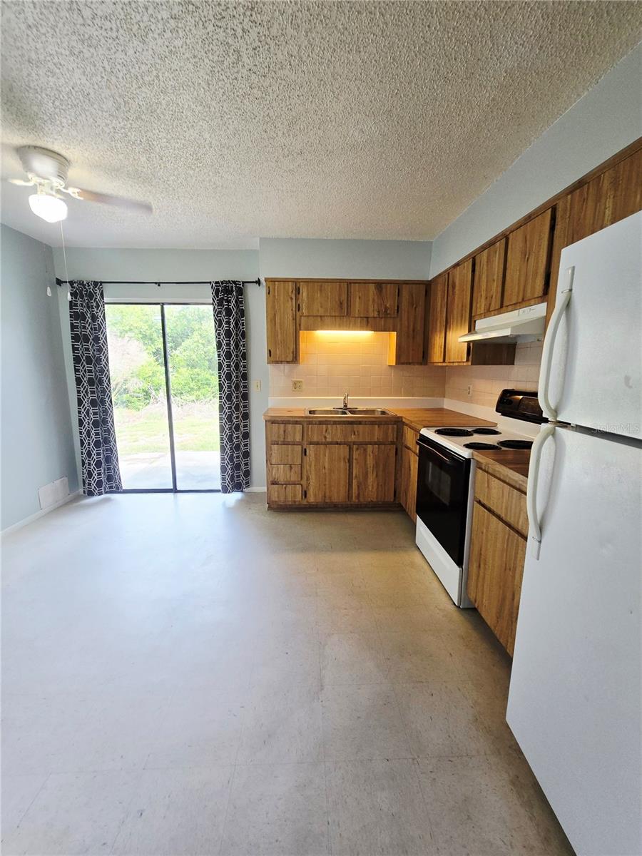 Image 5 of 19 For 7615 Fern Place 7