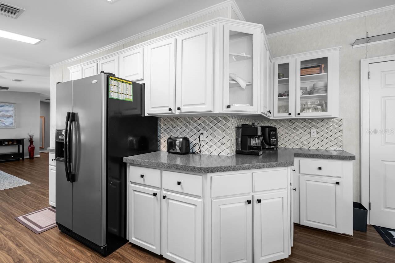 Image 11 of 43 For 164 Saint Thomas Circle
