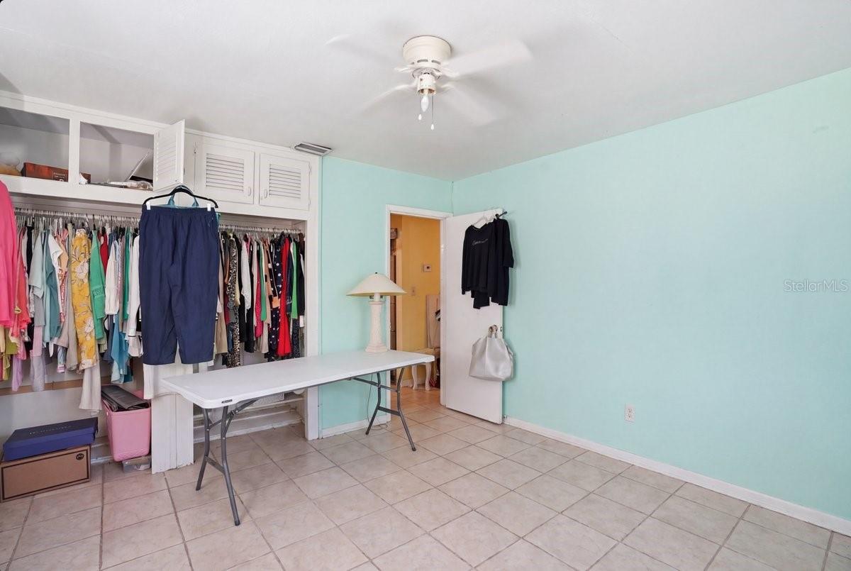 Image 14 of 31 For 6650 Hibiscus Avenue S