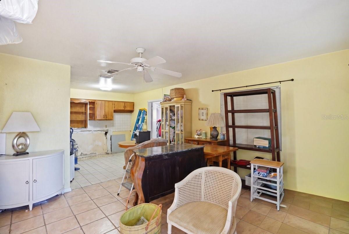 Image 6 of 31 For 6650 Hibiscus Avenue S