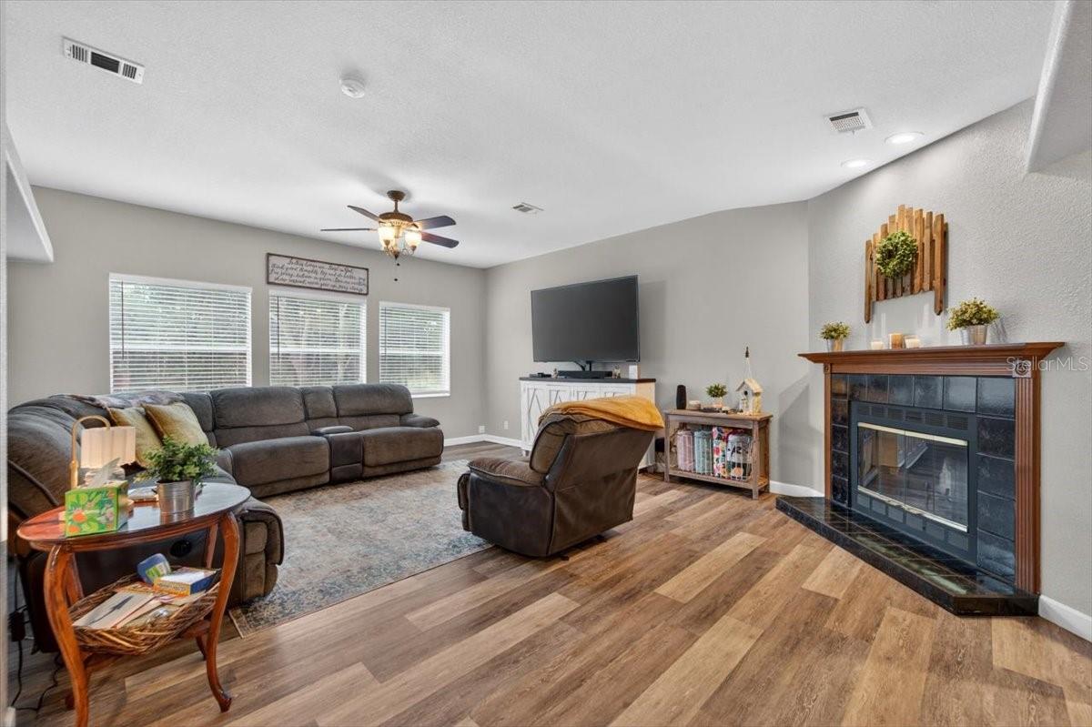 Image 4 of 97 For 15623 Alderman Turner Road