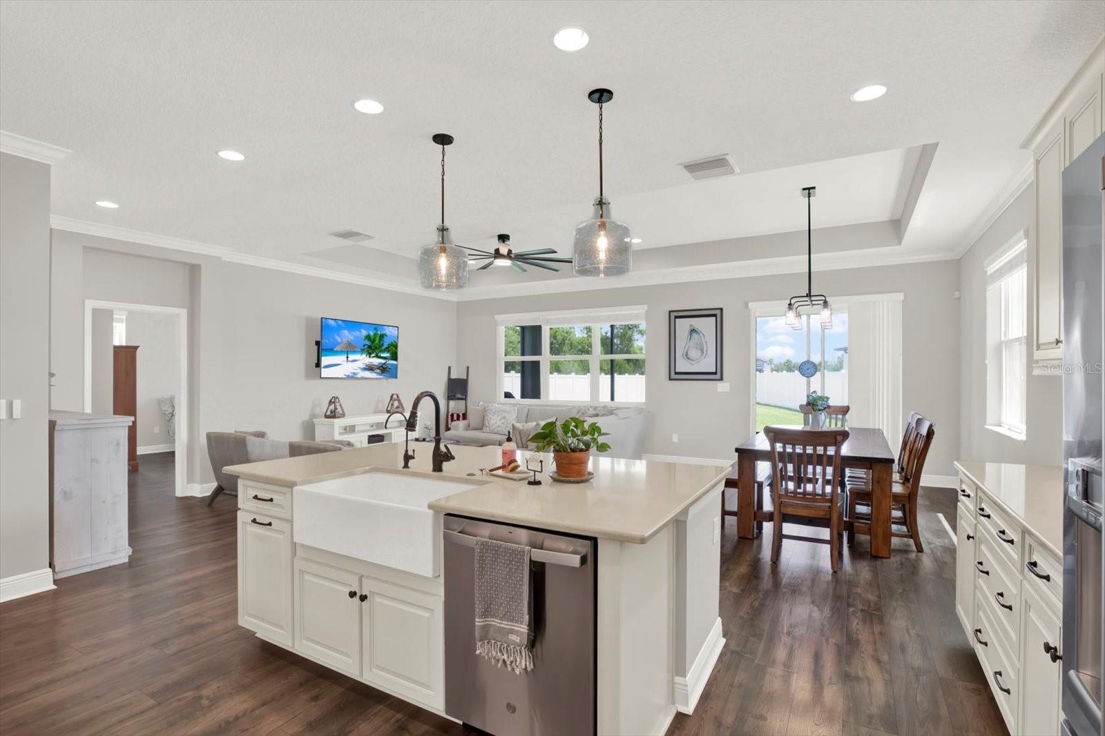 Image 12 of 76 For 31601 Holton Court