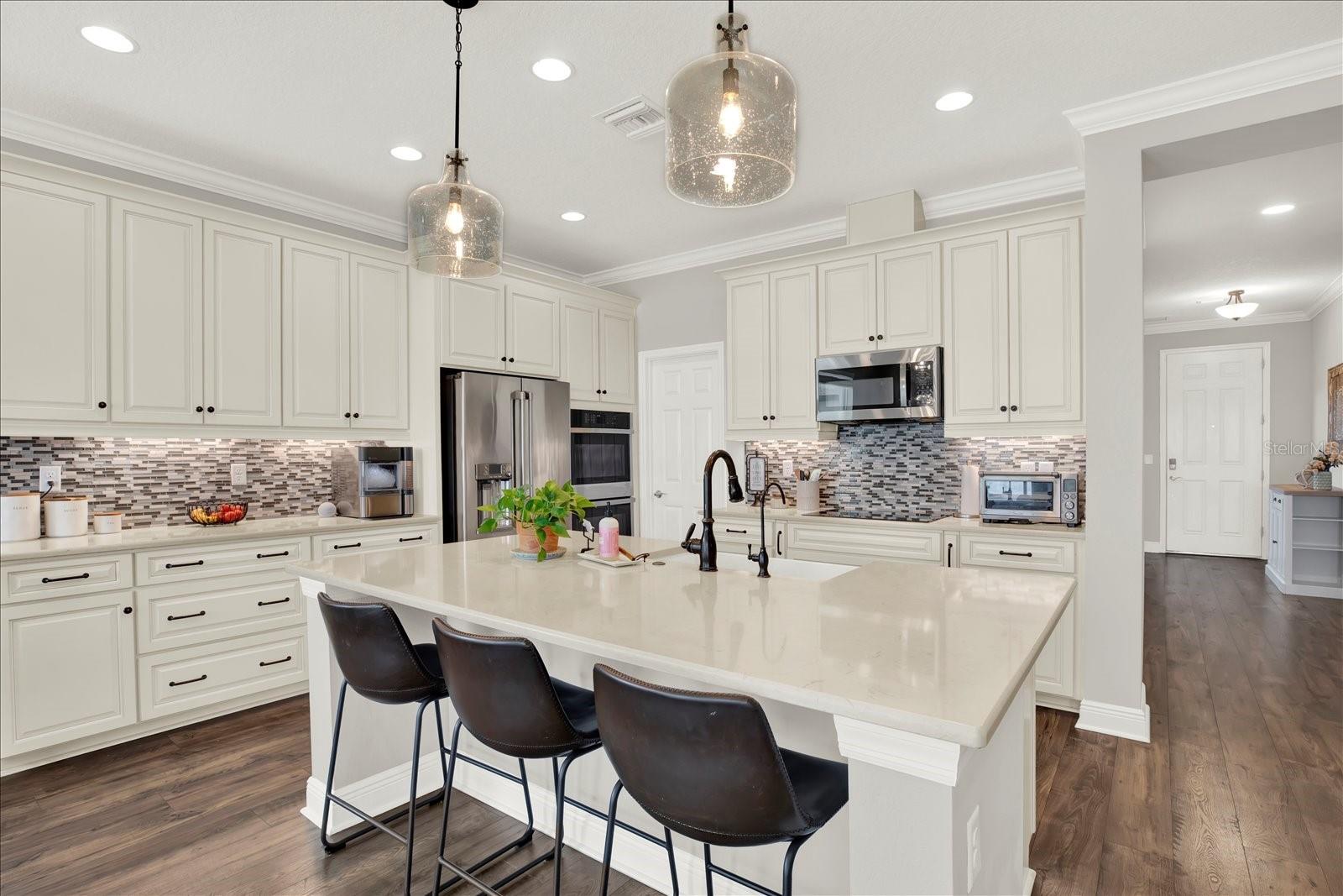 Image 15 of 76 For 31601 Holton Court