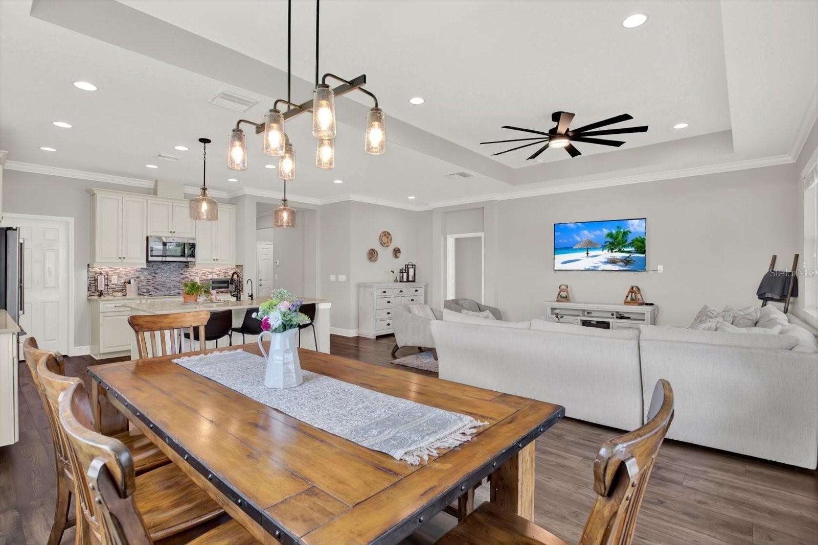 Image 17 of 76 For 31601 Holton Court