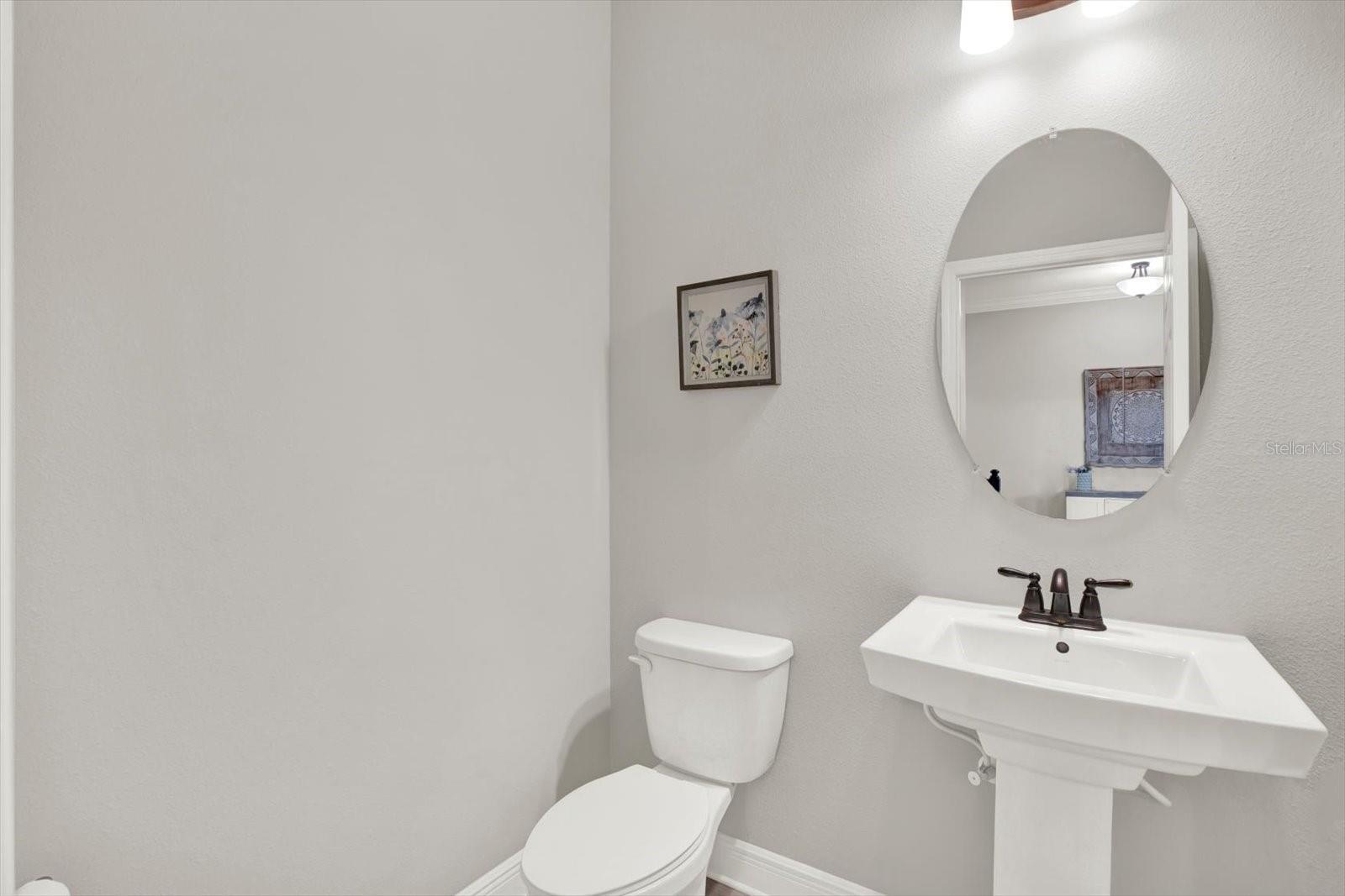 Image 28 of 76 For 31601 Holton Court