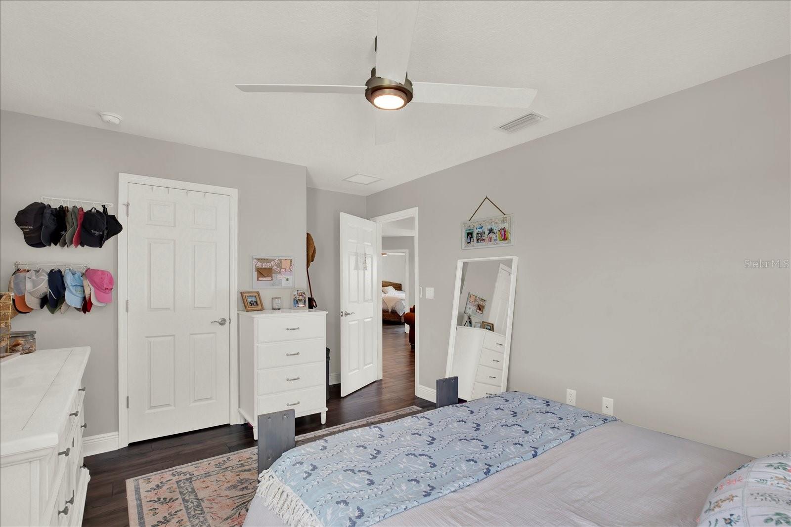 Image 38 of 76 For 31601 Holton Court