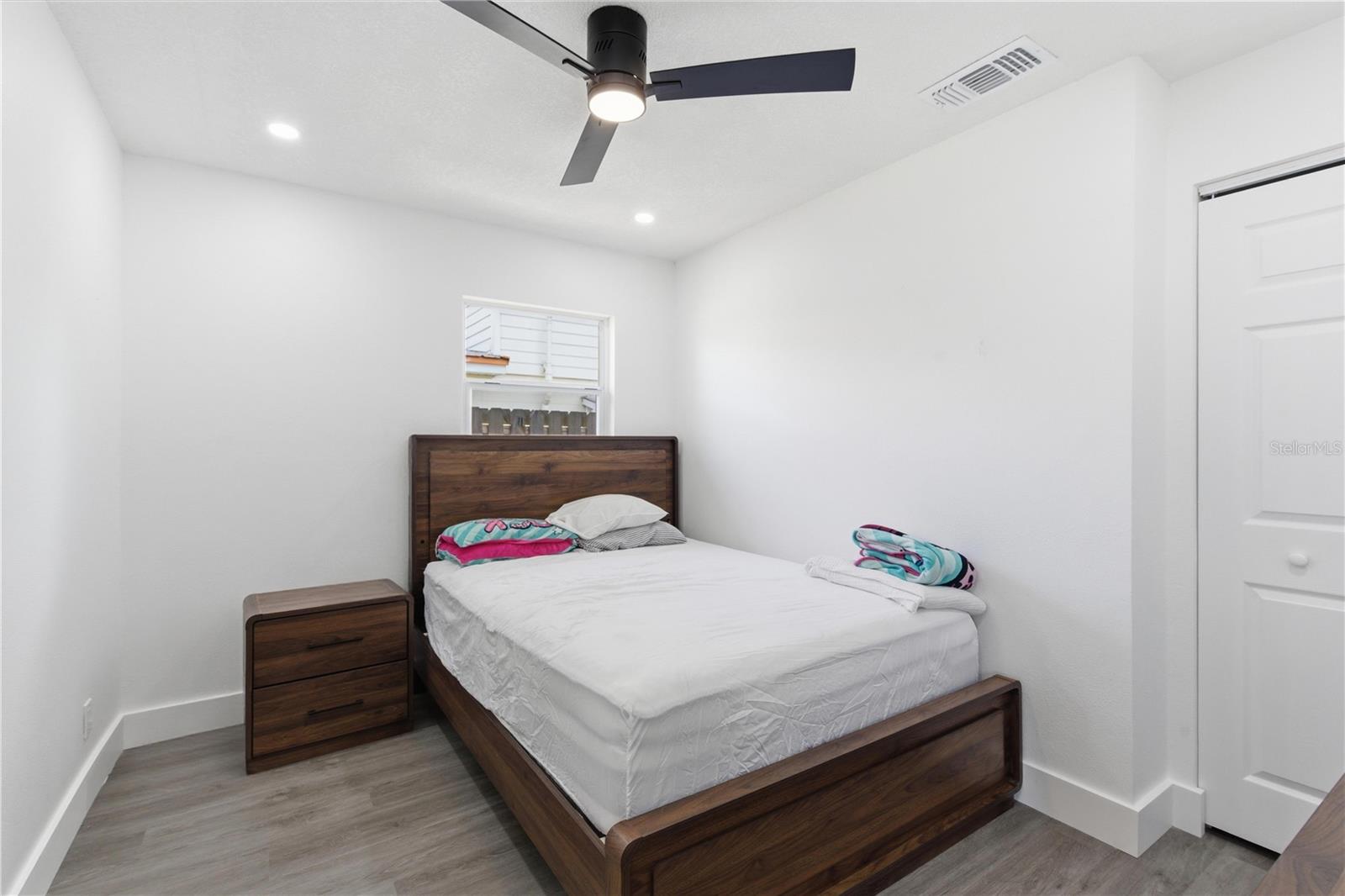 Image 12 of 28 For 6713 Mascotte Street