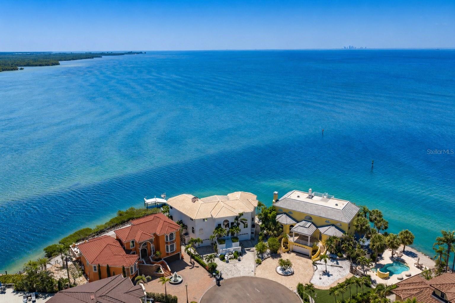 Image 60 of 72 For 1021 Symphony Isles Boulevard