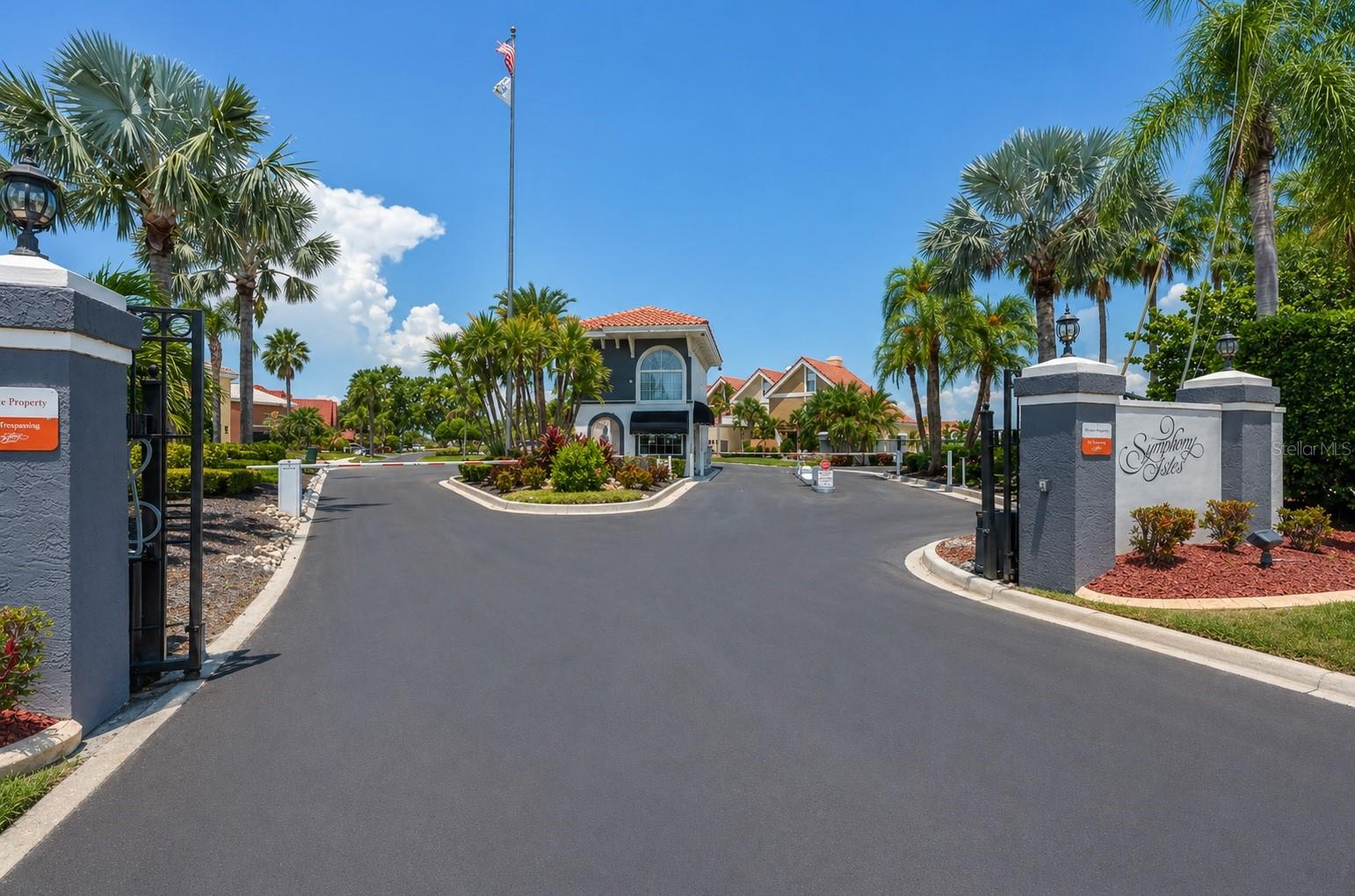 Image 62 of 72 For 1021 Symphony Isles Boulevard