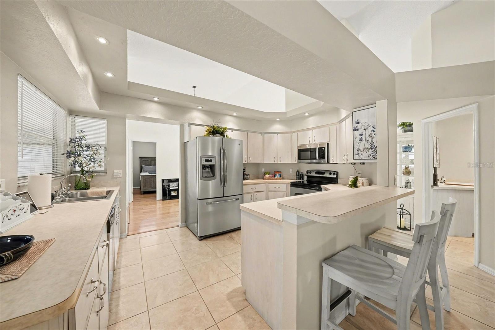 Image 14 of 30 For 5523 Hereford Drive