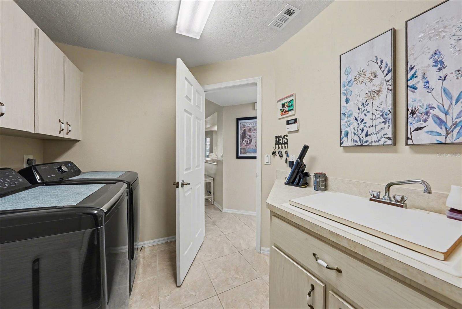 Image 21 of 30 For 5523 Hereford Drive