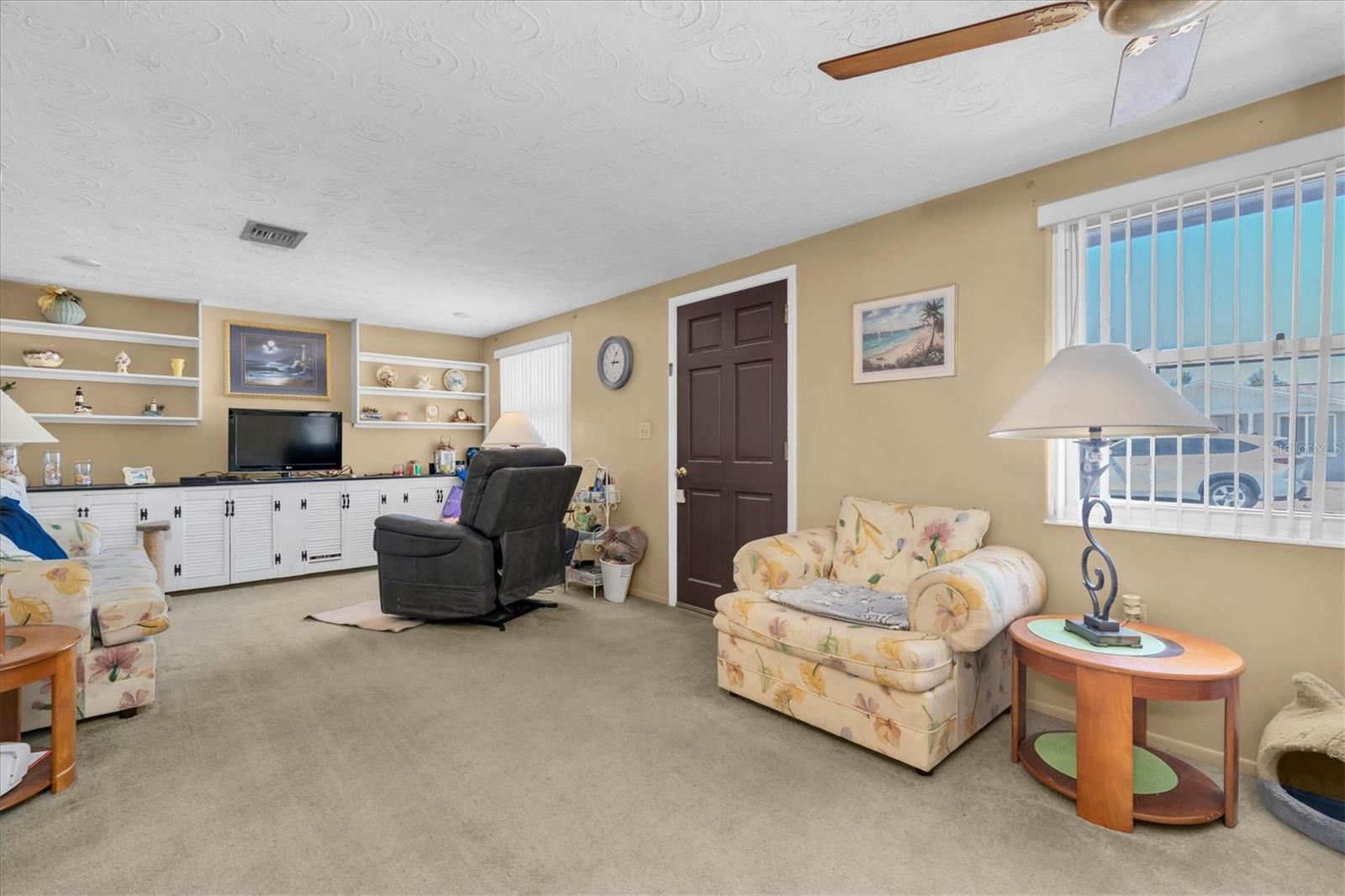 Image 2 of 28 For 3352 Seffner Drive
