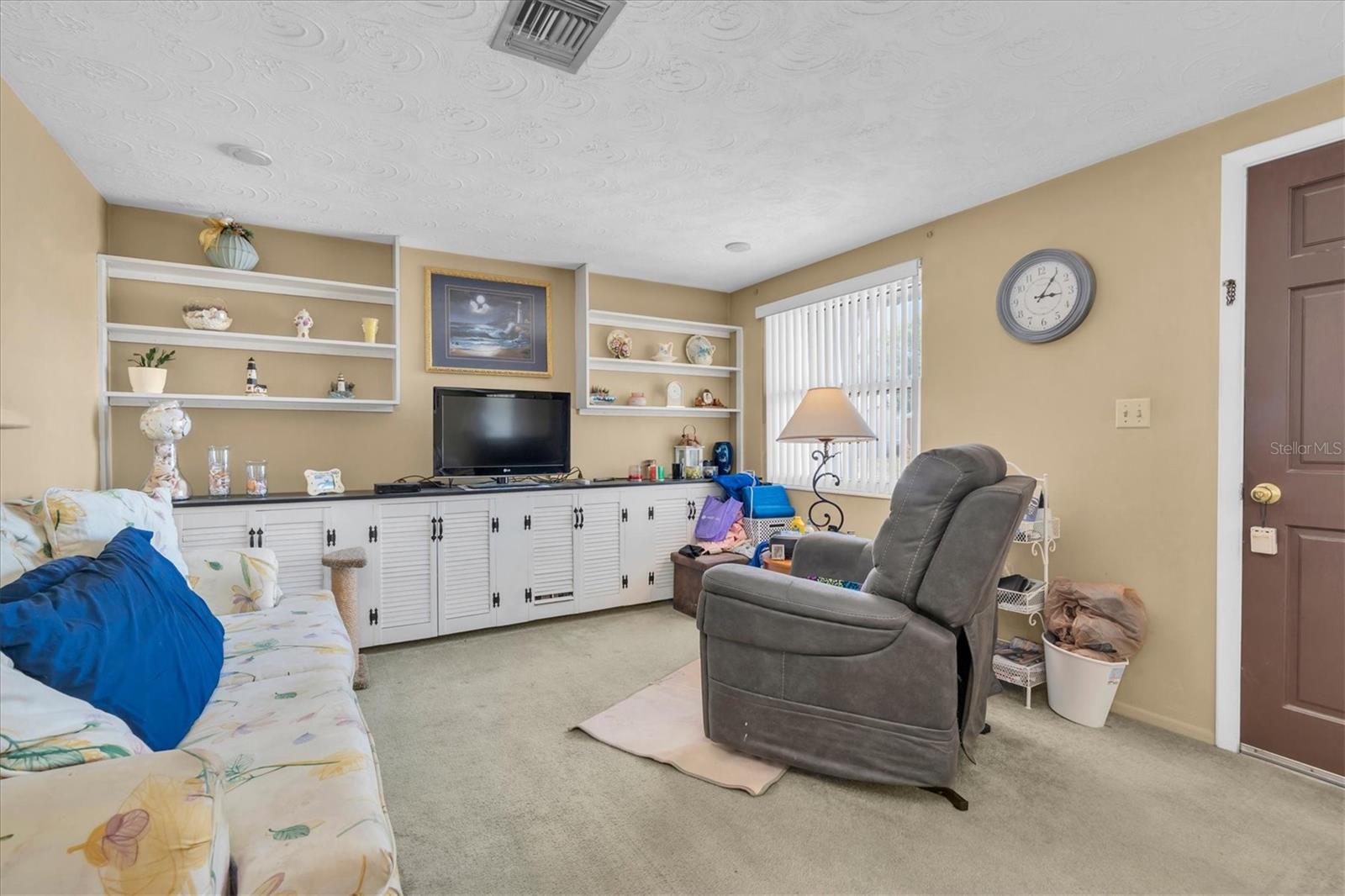 Image 5 of 28 For 3352 Seffner Drive