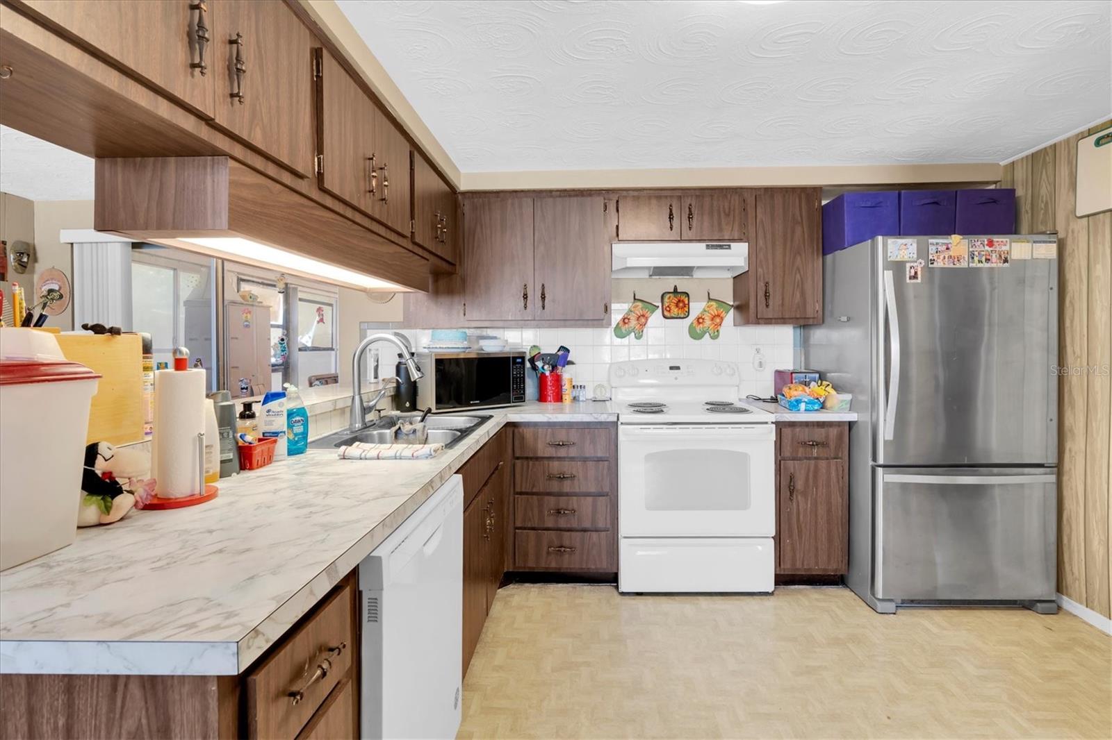 Image 7 of 28 For 3352 Seffner Drive