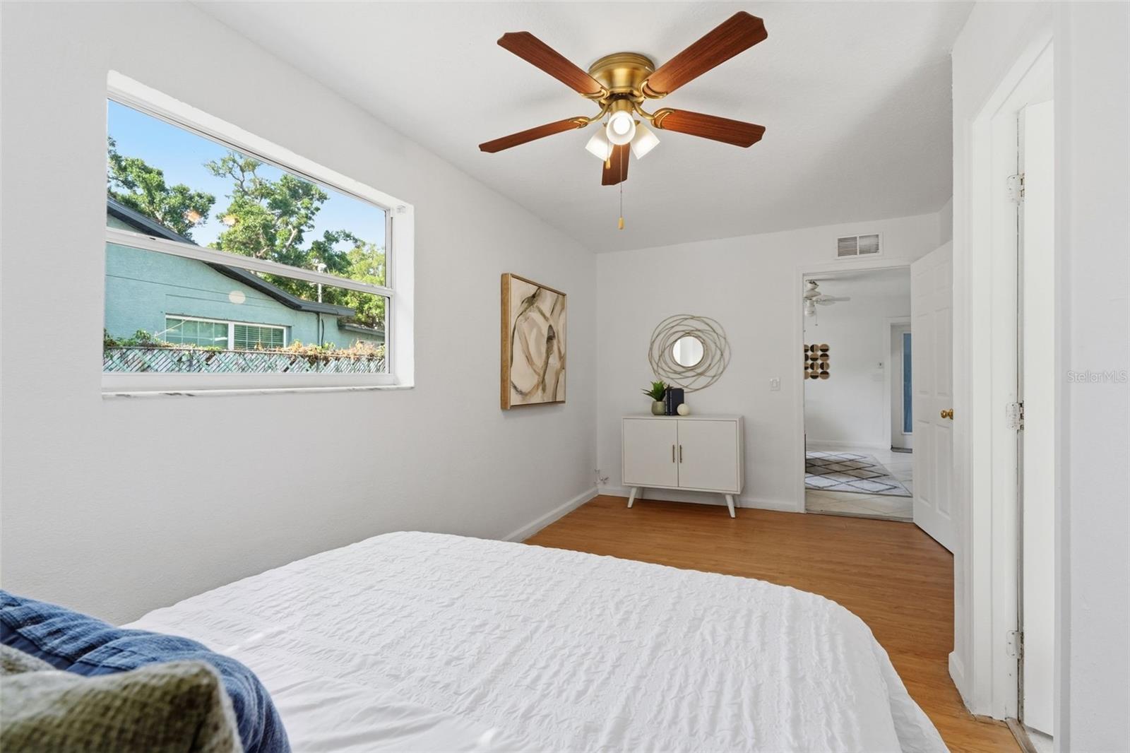 Image 15 of 28 For 5702 78th Avenue N