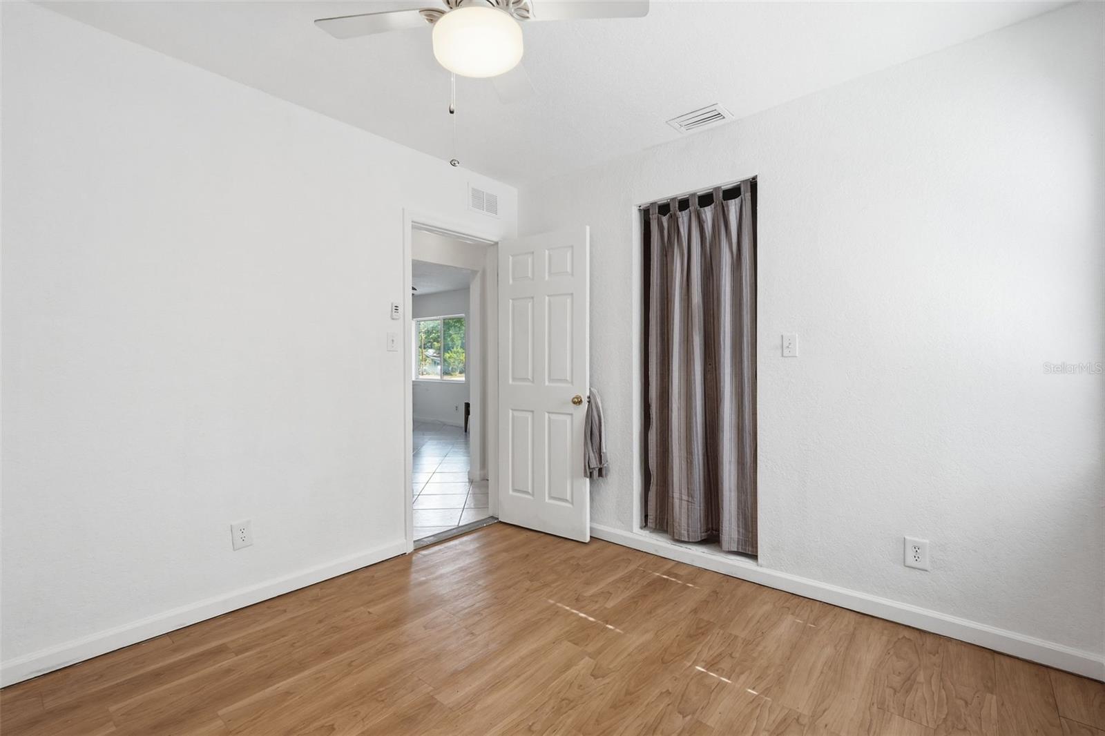 Image 19 of 28 For 5702 78th Avenue N