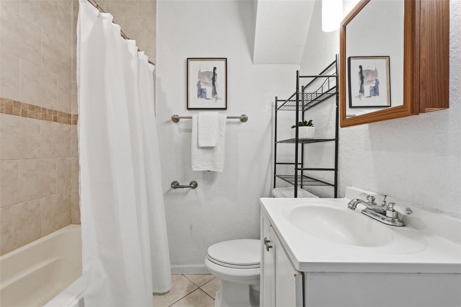 Image 21 of 28 For 5702 78th Avenue N