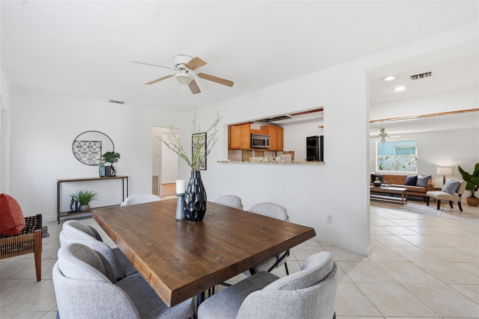 Image 5 of 28 For 5702 78th Avenue N