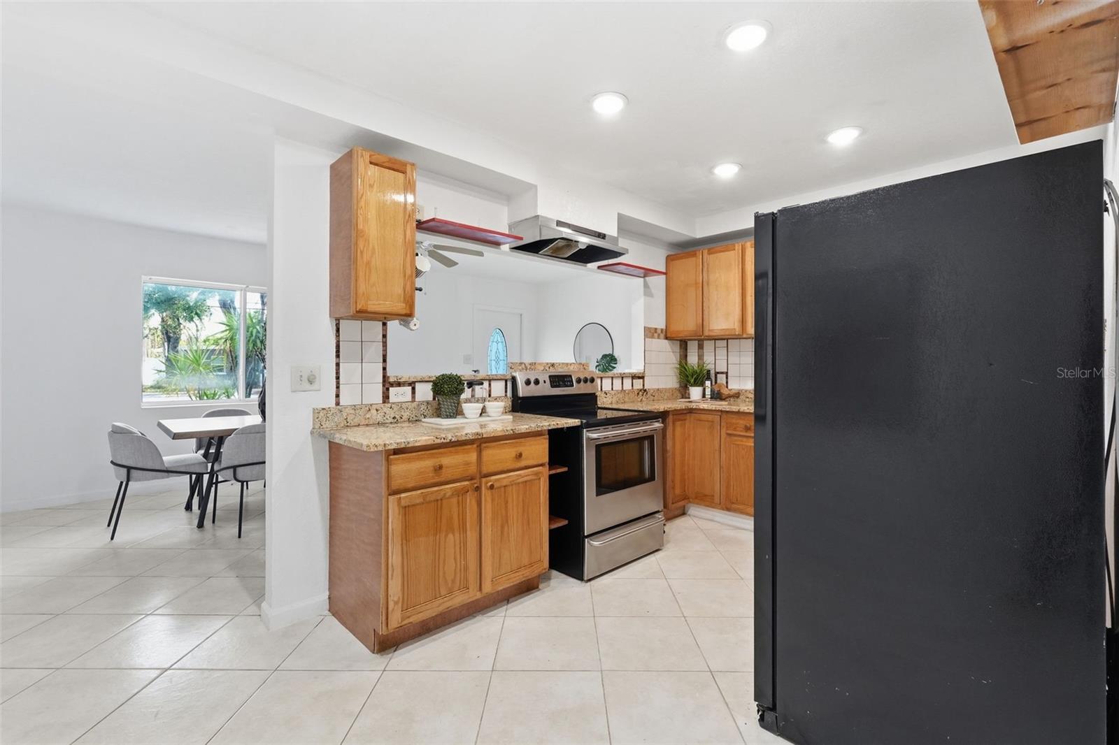 Image 7 of 28 For 5702 78th Avenue N