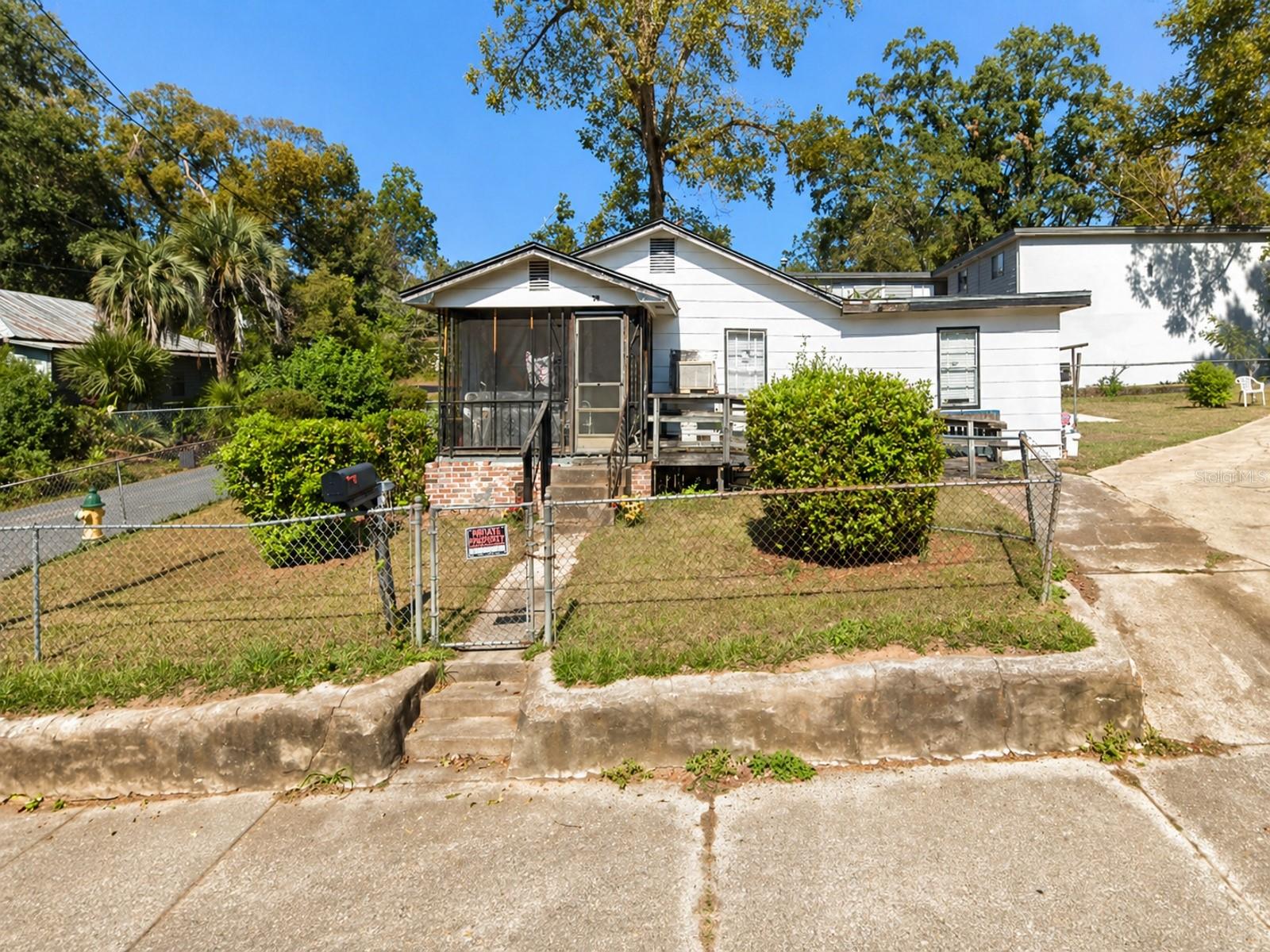 Listing Details for 1124 Alabama Street, TALLAHASSEE, FL 32304