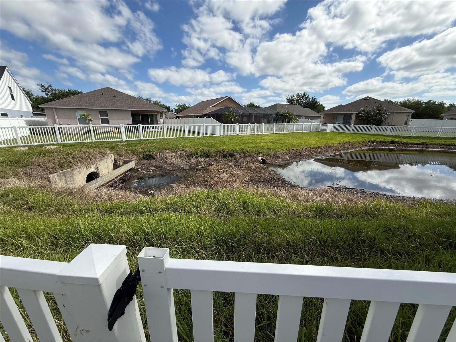 Image 18 of 19 For 4222 Day Bridge Place 1400