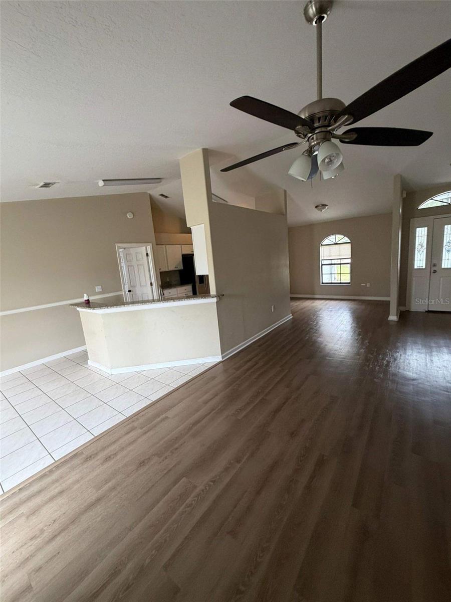Image 5 of 38 For 2203 Summer Raye Court