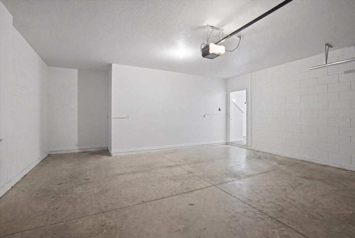 Image 20 of 56 For 3126 Suncoast Blend Drive