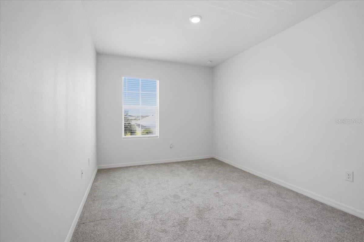 Image 36 of 56 For 3126 Suncoast Blend Drive