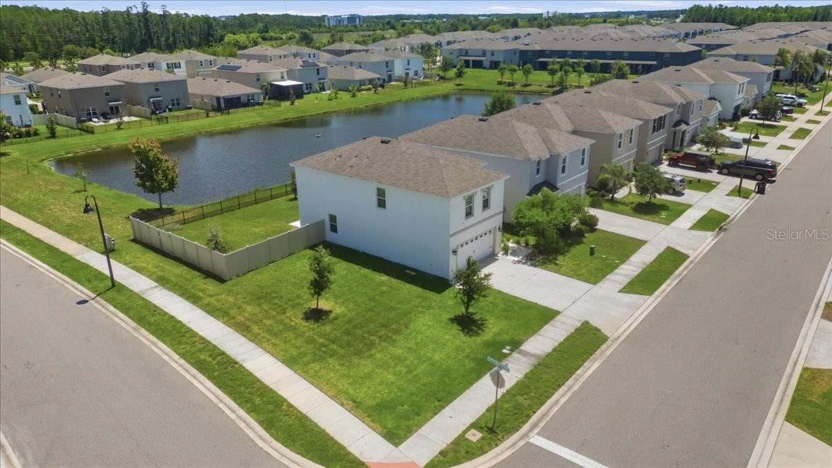 Image 4 of 56 For 3126 Suncoast Blend Drive