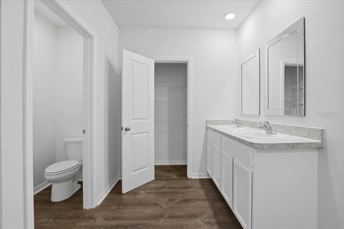 Image 42 of 56 For 3126 Suncoast Blend Drive