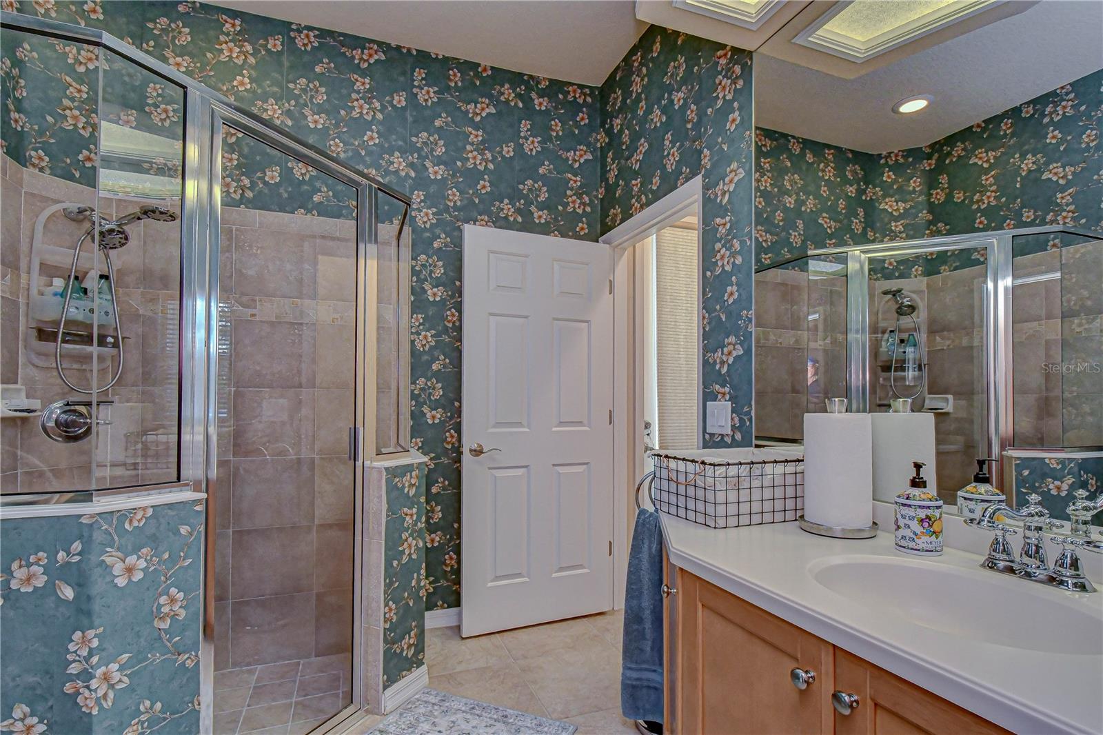 Listing photo id 23 for 20915 Lake Vienna Drive