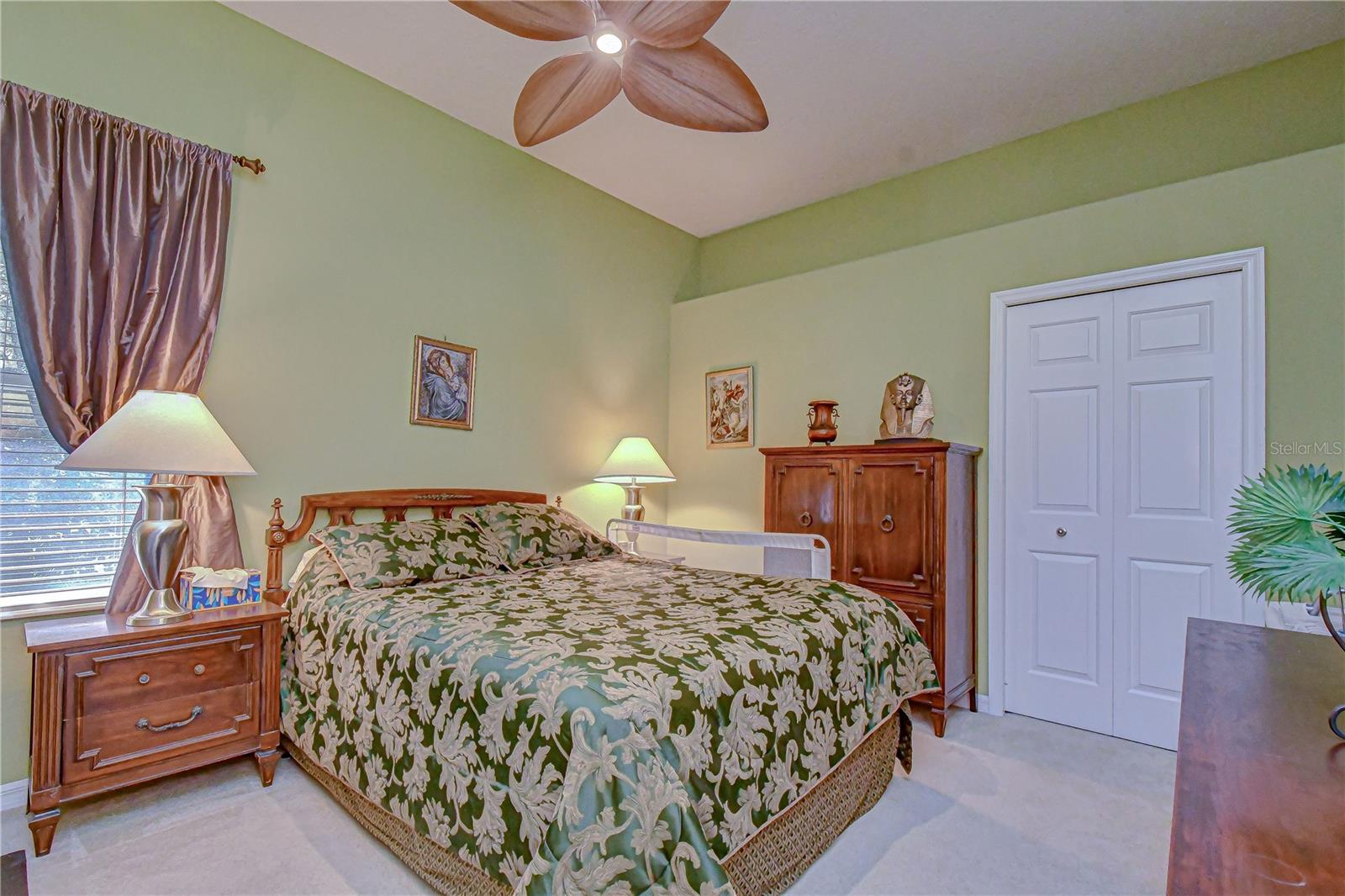 Listing photo id 24 for 20915 Lake Vienna Drive