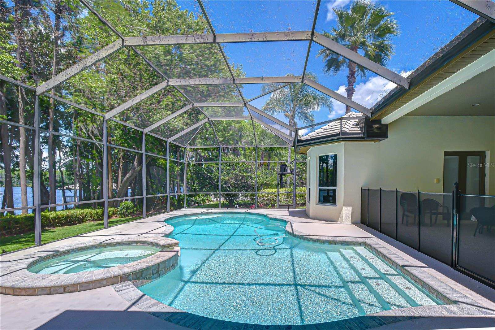 Listing photo id 30 for 20915 Lake Vienna Drive